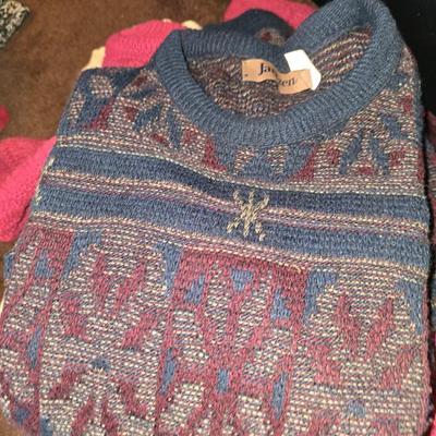 Mens sweater lot
