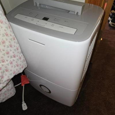 Fridgedaire dehumidifier