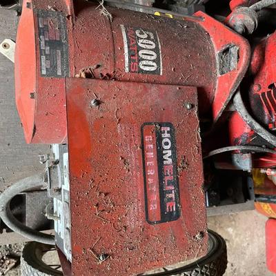 Homelite Voltamatic 3000-Watt Generator on Wheels