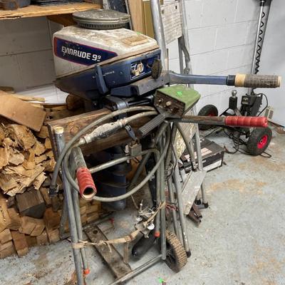 Evinrude 9.9 Outboard Motor on Stand