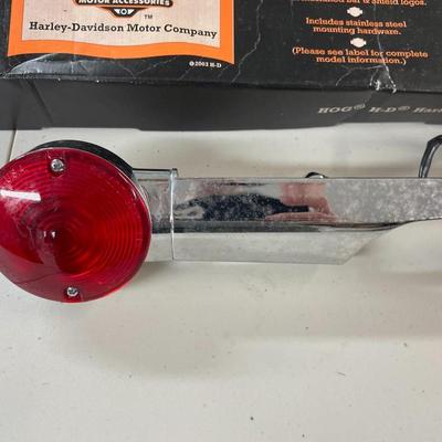 Harley-Davidson Bar & Shield Windshield Molding