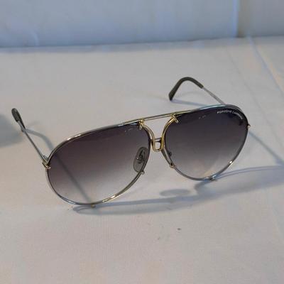 Porsche Design Sunglasses with Several Lenses and Cases (SR-DZ)