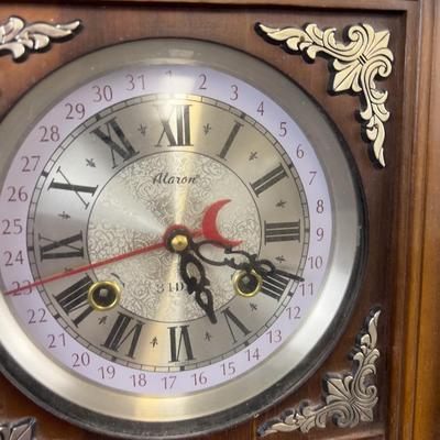 Regulator Clock 