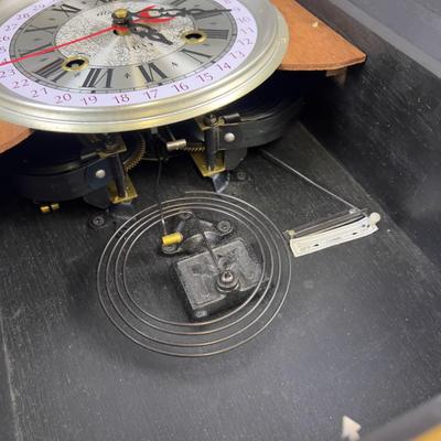 Regulator Clock 
