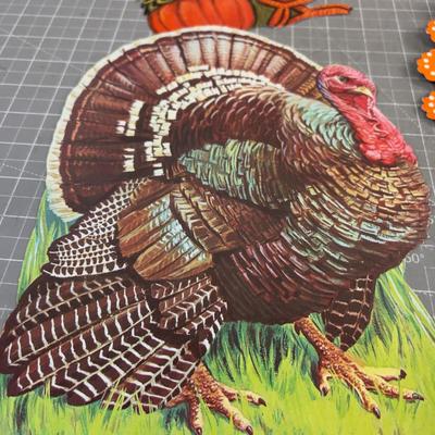 Vintage Thanks Giving Cut out Décor' COLLECTIBLE!!!!! Fun!!!!!
