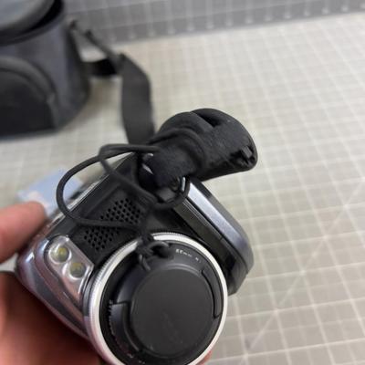 JVC Camcorder Compact 