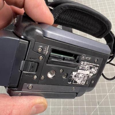 JVC Camcorder Compact 