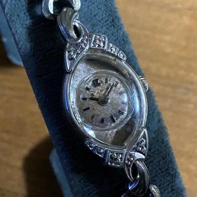 BULOVA 1964 FIRST LADY WATCH 10K RG DIAMOND 17J ANALOG