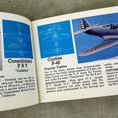 WWII AIRPLANES OF THE USA WHITMAN B0OKLET 1942
