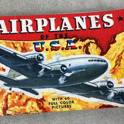 WWII AIRPLANES OF THE USA WHITMAN B0OKLET 1942
