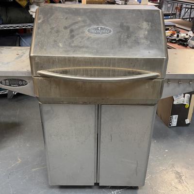 MEMPHIS Wood Fire Grill SMOKER