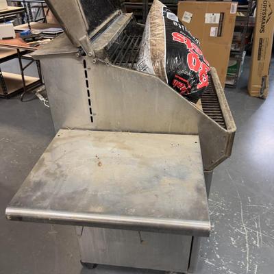 MEMPHIS Wood Fire Grill SMOKER