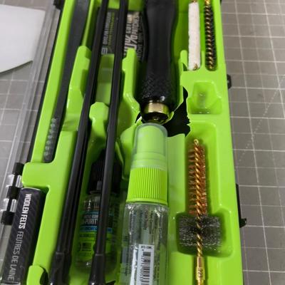 New Damaged Rifle Cleaning Kit