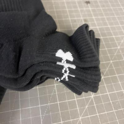 5 Paid of NEW Men's TRAINERS 8.5 to 13 