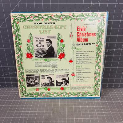 ELVIS' CHRISTMAS ALBUM LSP-1951(e) COLLECTIBLE 