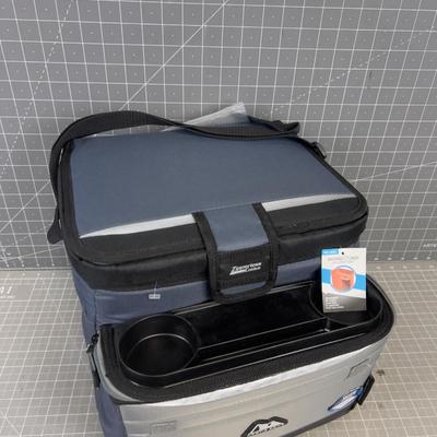 NEW ARTIC ZONE Lunch Box Cooler with Strap