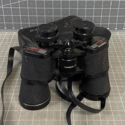 TASCO 10 X 50 Binoculars with Case