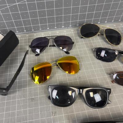 Sun Glass Lot, Lots of the too! 