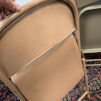 2 Metal Mismatched Folding Chairs
