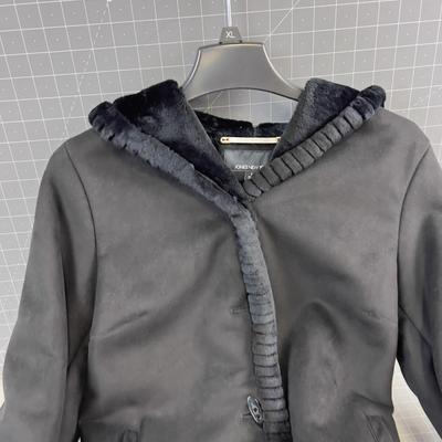Jones of New York Black FAUX Fur Suede Hooded 