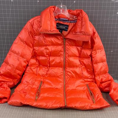 Lands End Women's Like New PUFFER Jacket, with Brass Zippers. 