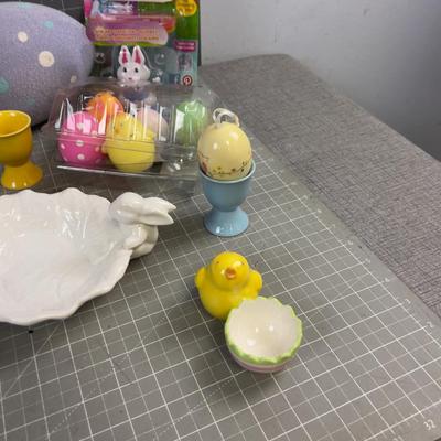 Pile of Easter Items Mixed lot 
