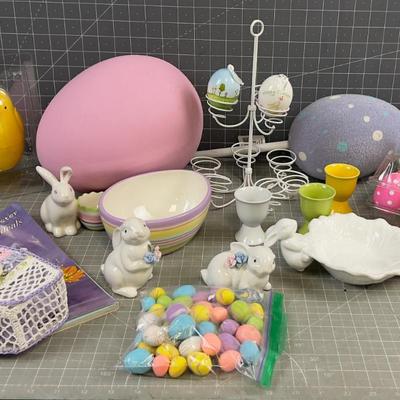 Pile of Easter Items Mixed lot 