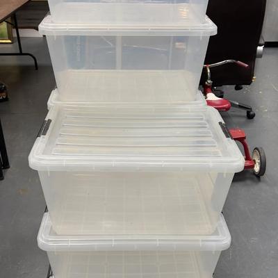 8 - 11 Gallon Tubs with Lids 