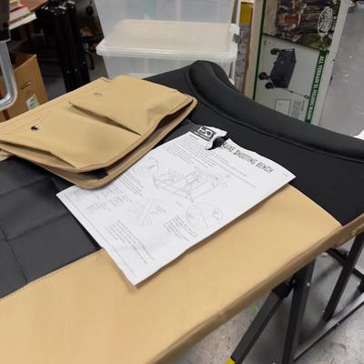 High Desert Deluxe Folding Bench, NEW 