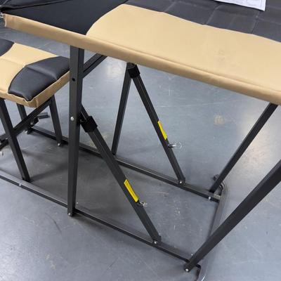 High Desert Deluxe Folding Bench, NEW 