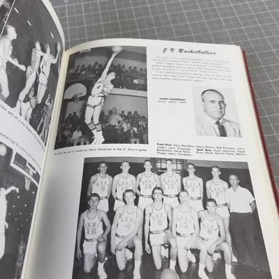 Messa Arizona High School, Superstition Year Book 1961 & 1962