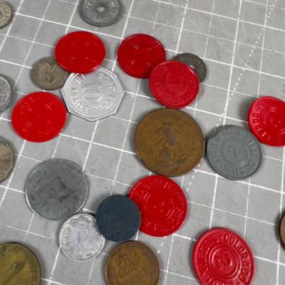 Mixed Lot of Tokens and Wheat Pennies