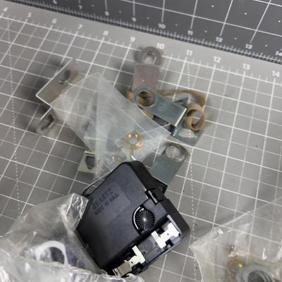 Clock Parts; Fix those old clocks