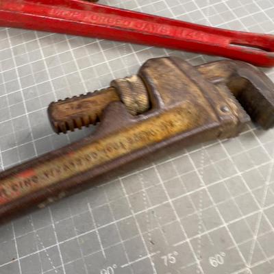 (2) 14" Pipe Wenches 