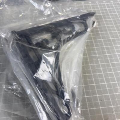 4 Cast Iron Shelf Brackets NEW 