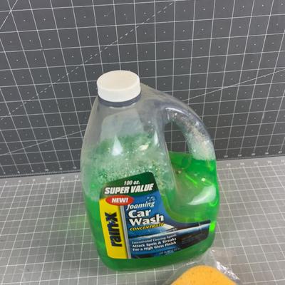 Car Wash Concentrate with a sponge 