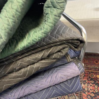 Bungle of PACKING / MOVING Blanket (6) 
