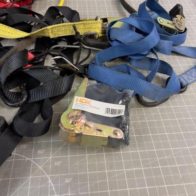 Ratchet Straps and Bungie Cords