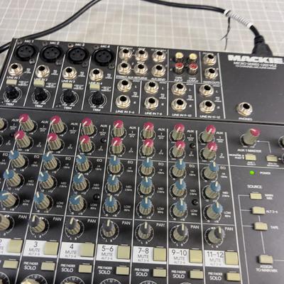 MACKIE Micro Series 1202 - VLZ 12 Channel Mixer 