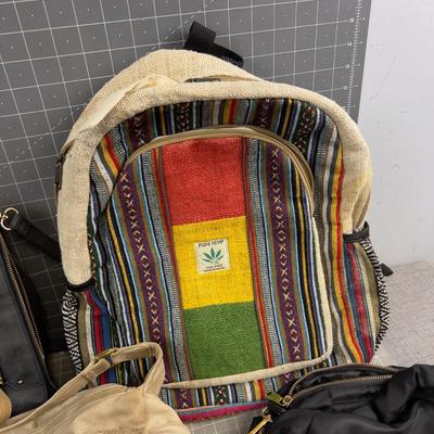 Back Packs, Purses, Clutches 