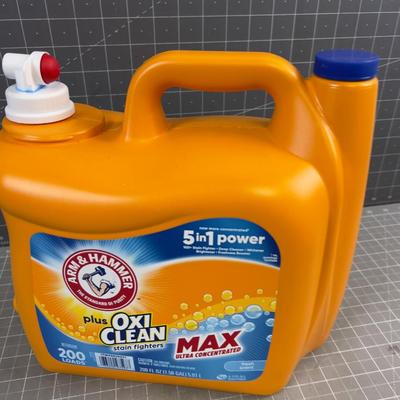 Arm & Hammer Detergent 