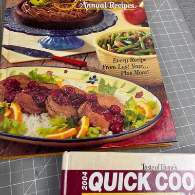 Taste of Home Series of Cook Books (9) Total 