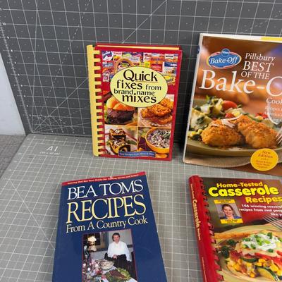 8 Cook Books