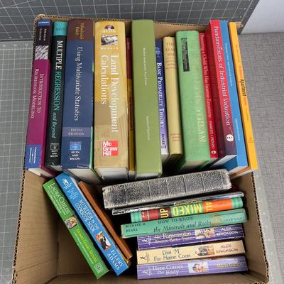Book Lot 0: Text Books and Murder Mysteries 