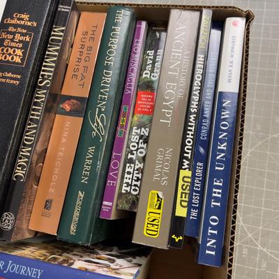 Book Lot 2: Popular Interest, Mixed Titles