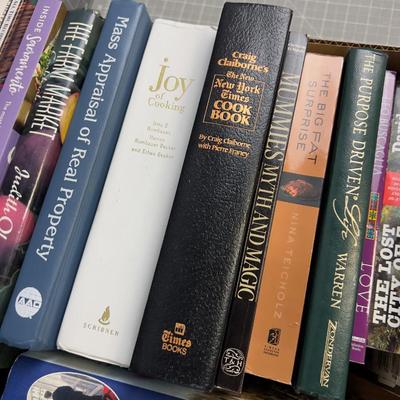 Book Lot 2: Popular Interest, Mixed Titles