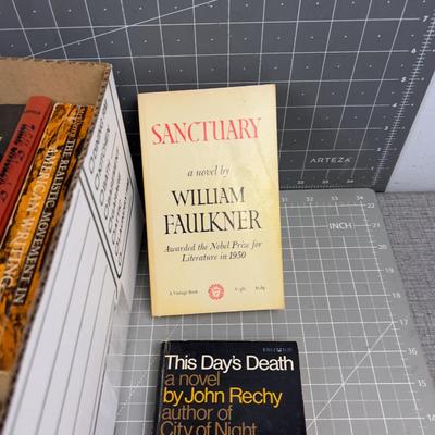 Novel 1970's Paper Back Novels 
