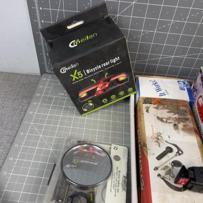 Bike parts and things. 