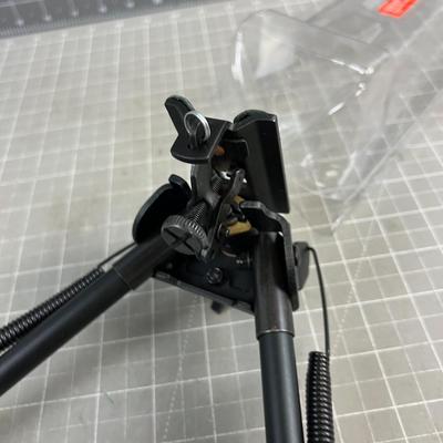 Bi-Pod 