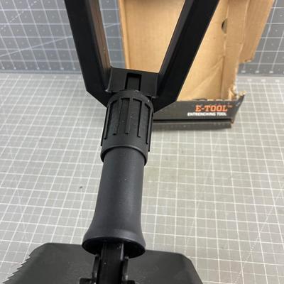 GERBER Trenching Tool - Folding Shovel